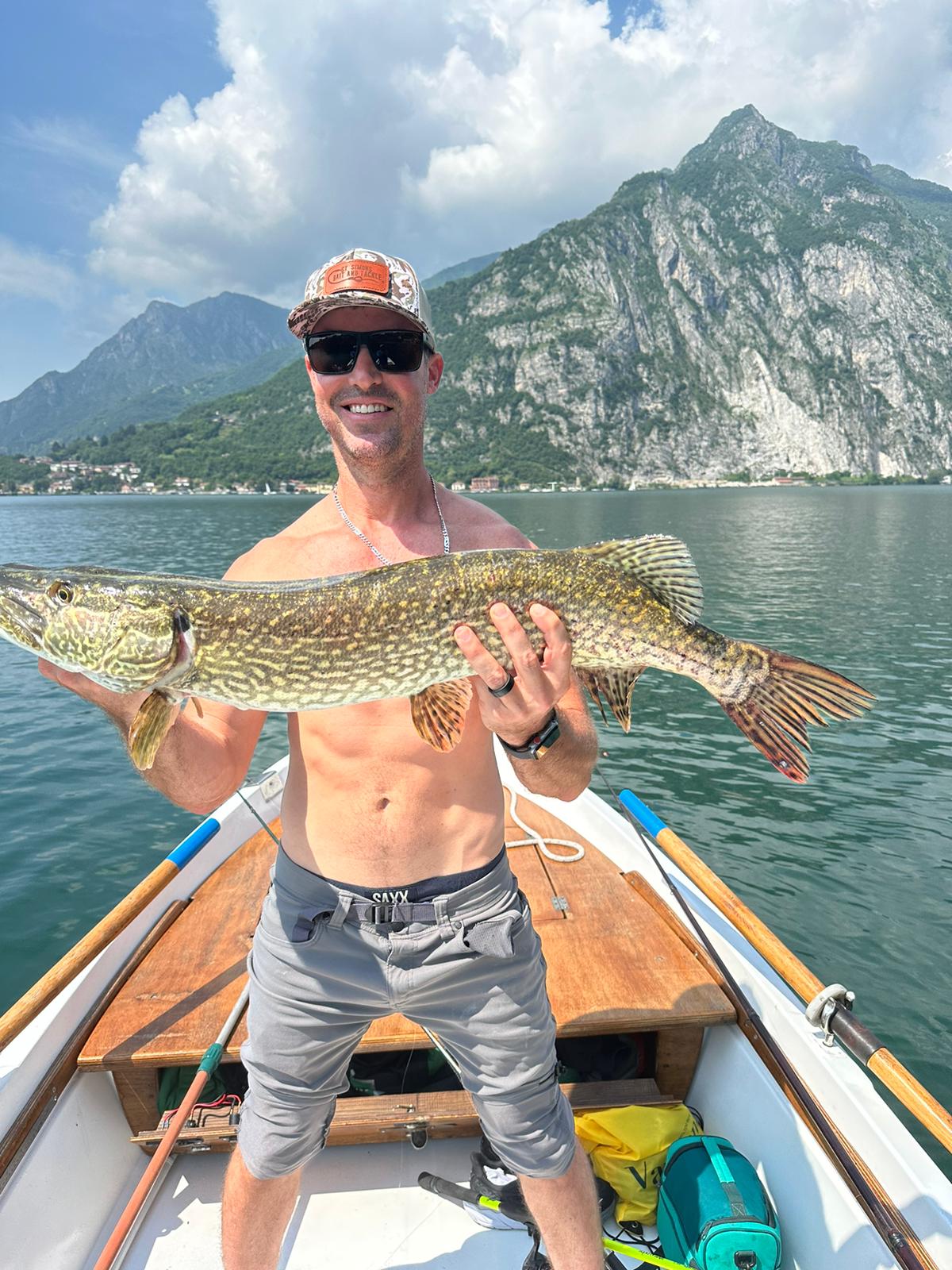 Lake Como Boat Fishing Trip – A Day of Adventure on the Water