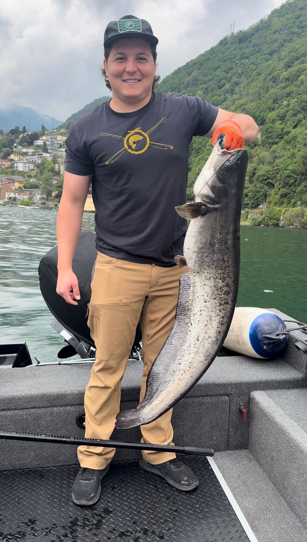 Lake Como Wels Catfish Fishing by Boat – A Day of Adventure on the Water